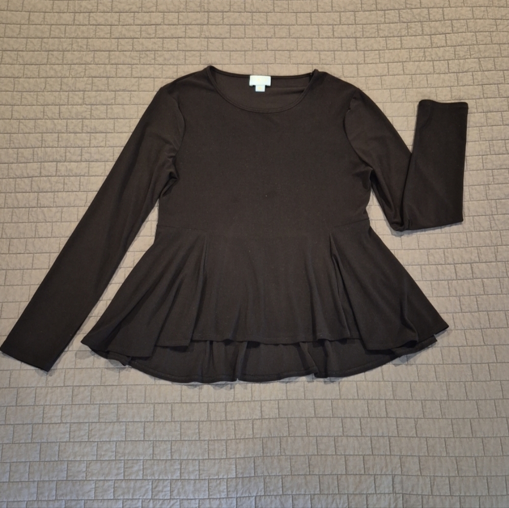 CeCe By Cynthia Steffe Black Long Sleeve Knit Peplum Top - Women's Small